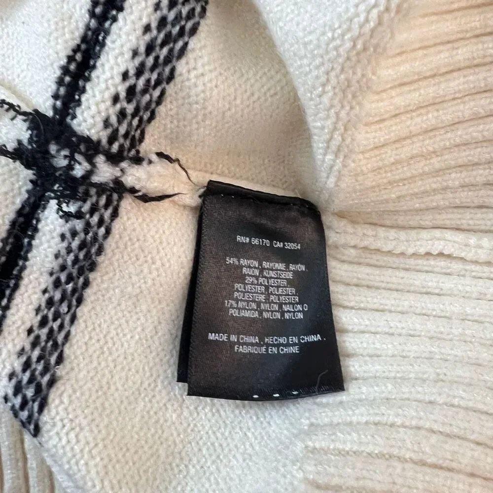 Moth Anthropologie Black White Windowpane Plaid V-Neck Sweater Size Medium
